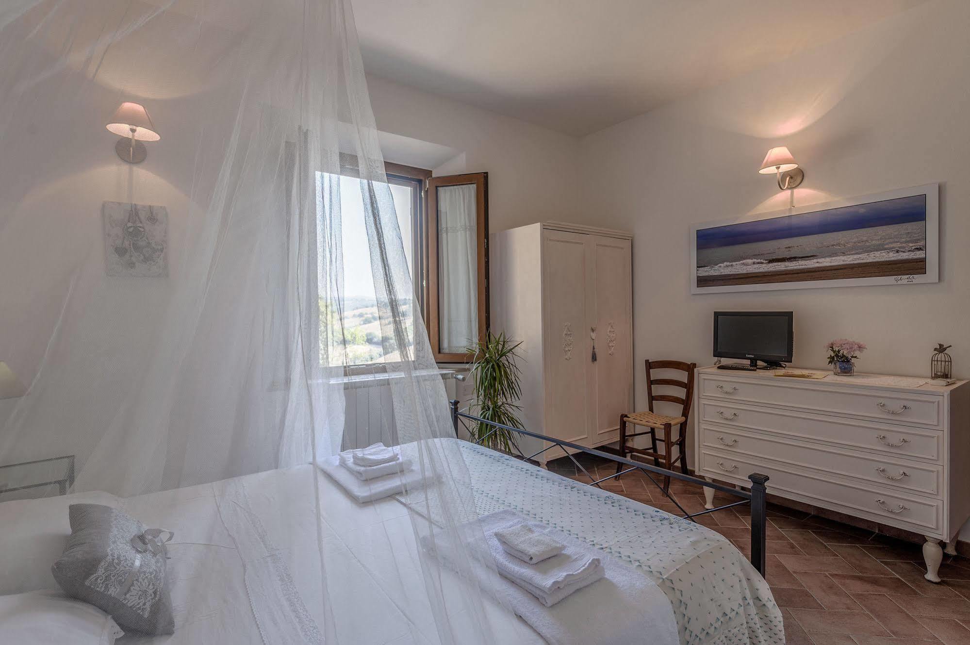 Le Tartarughe Rooms Magliano in Toscana Εξωτερικό φωτογραφία
